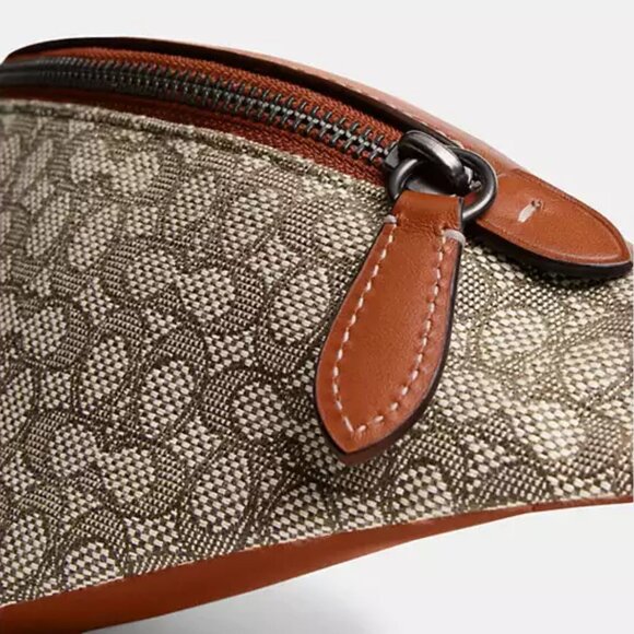 🥰 Coach Charter Belt Bag 7 In Micro Signature Jacquard Cocoa/Burnished Amber - Picture 5 of 11